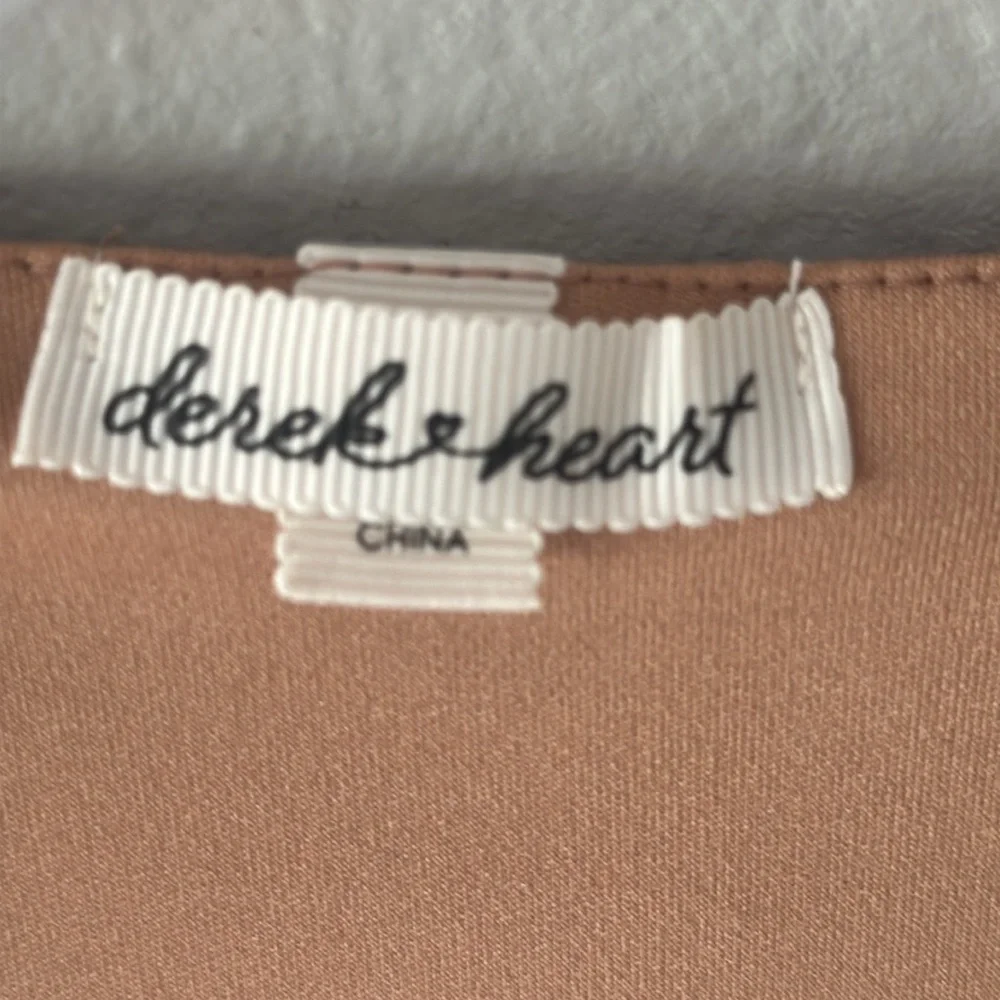 Derek Heart NWT lined body con dress tan